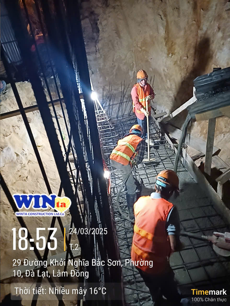 Kè bê tông Đà Lạt